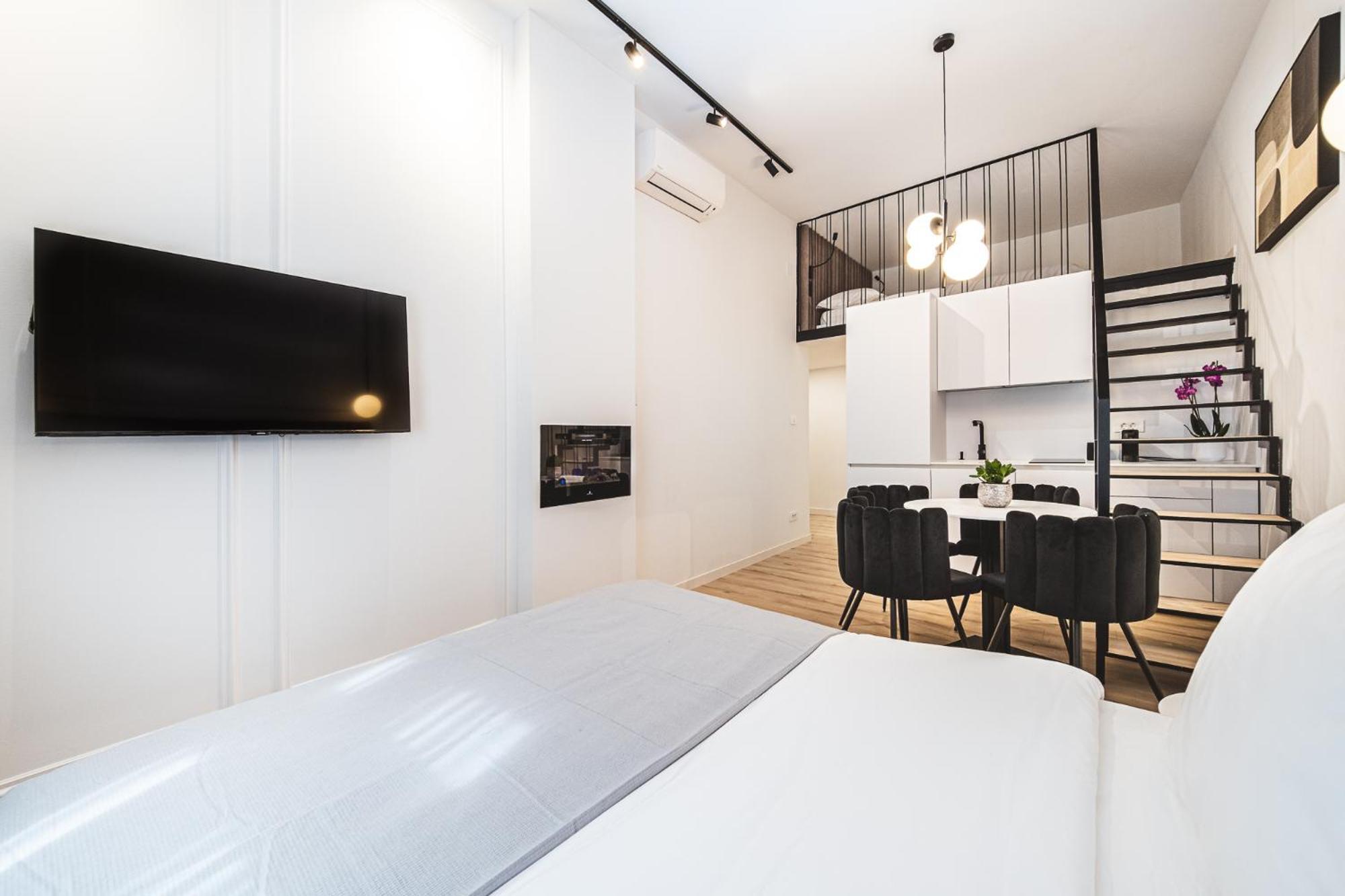 Belong Boutique Apartments Zagabria Esterno foto