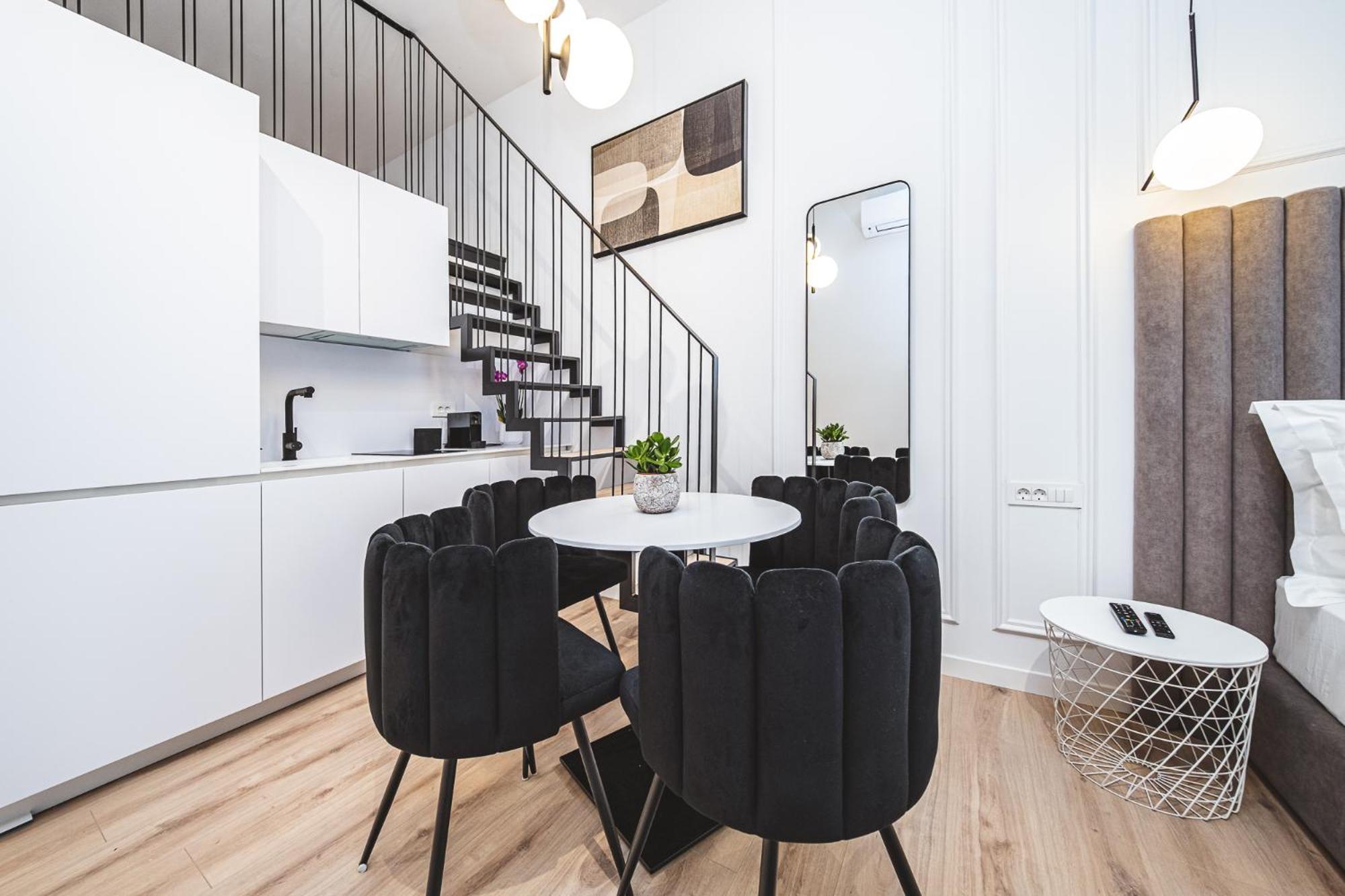 Belong Boutique Apartments Zagabria Esterno foto